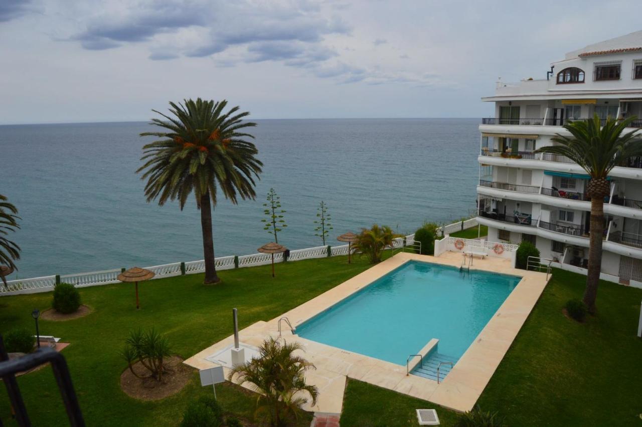 Acapulco Playa 404 Nerja Apartment ภายนอก รูปภาพ
