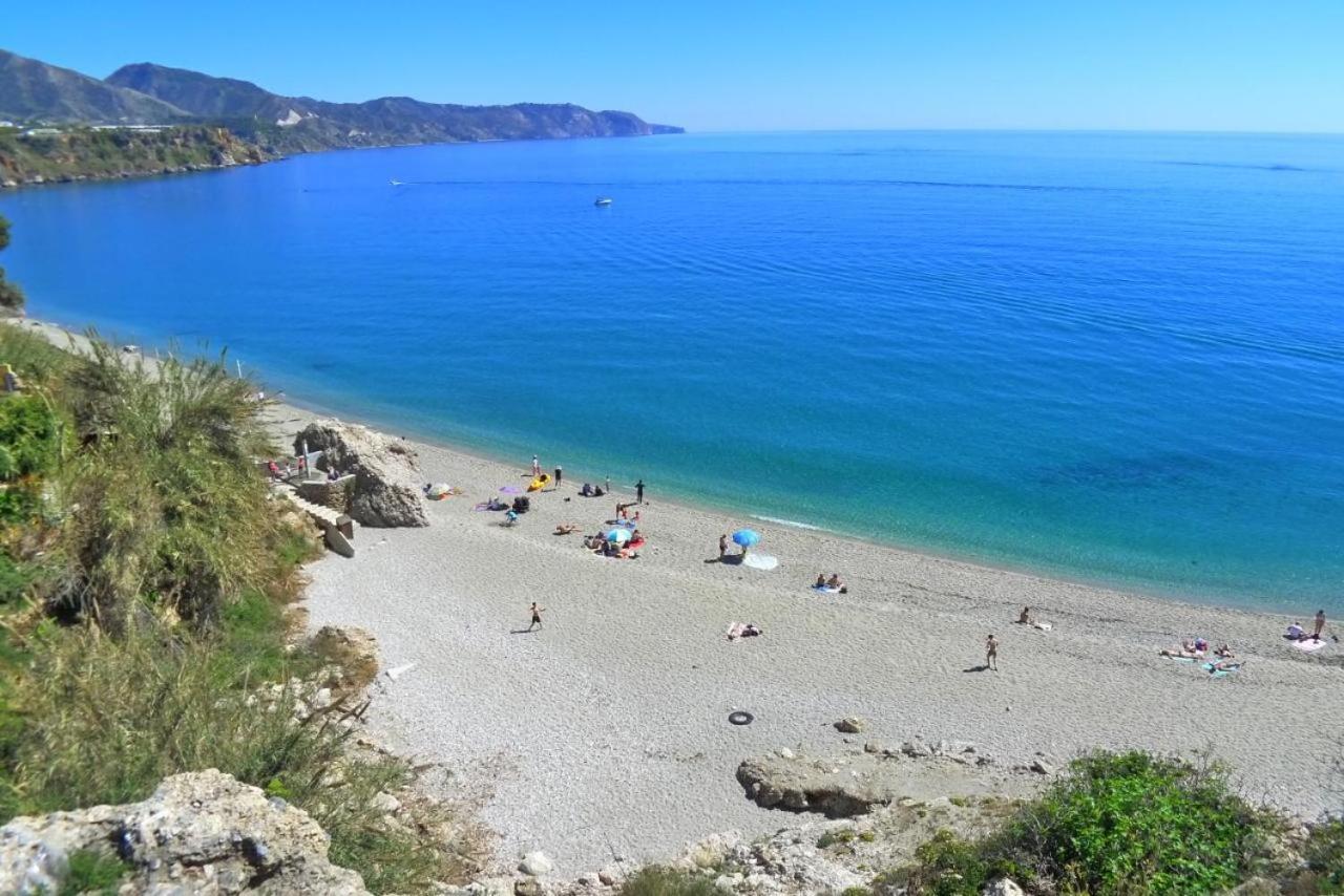 Acapulco Playa 404 Nerja Apartment ภายนอก รูปภาพ