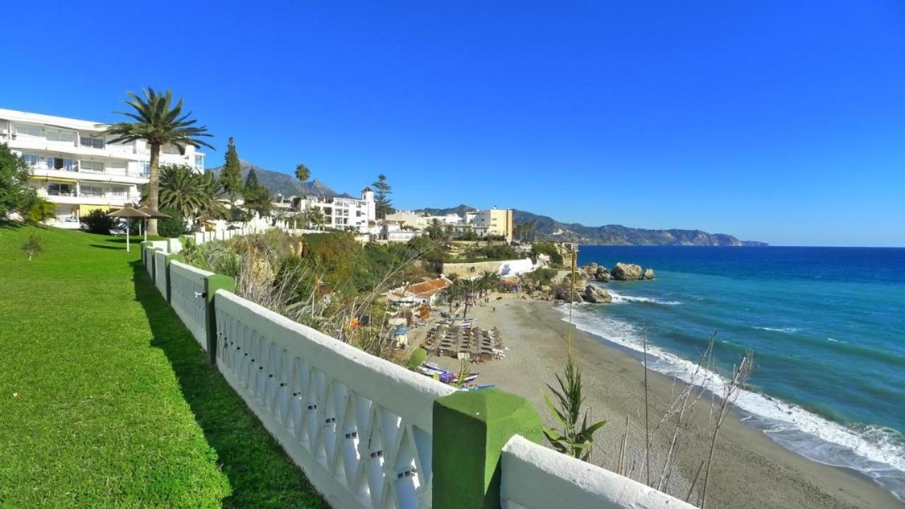 Acapulco Playa 404 Nerja Apartment ภายนอก รูปภาพ